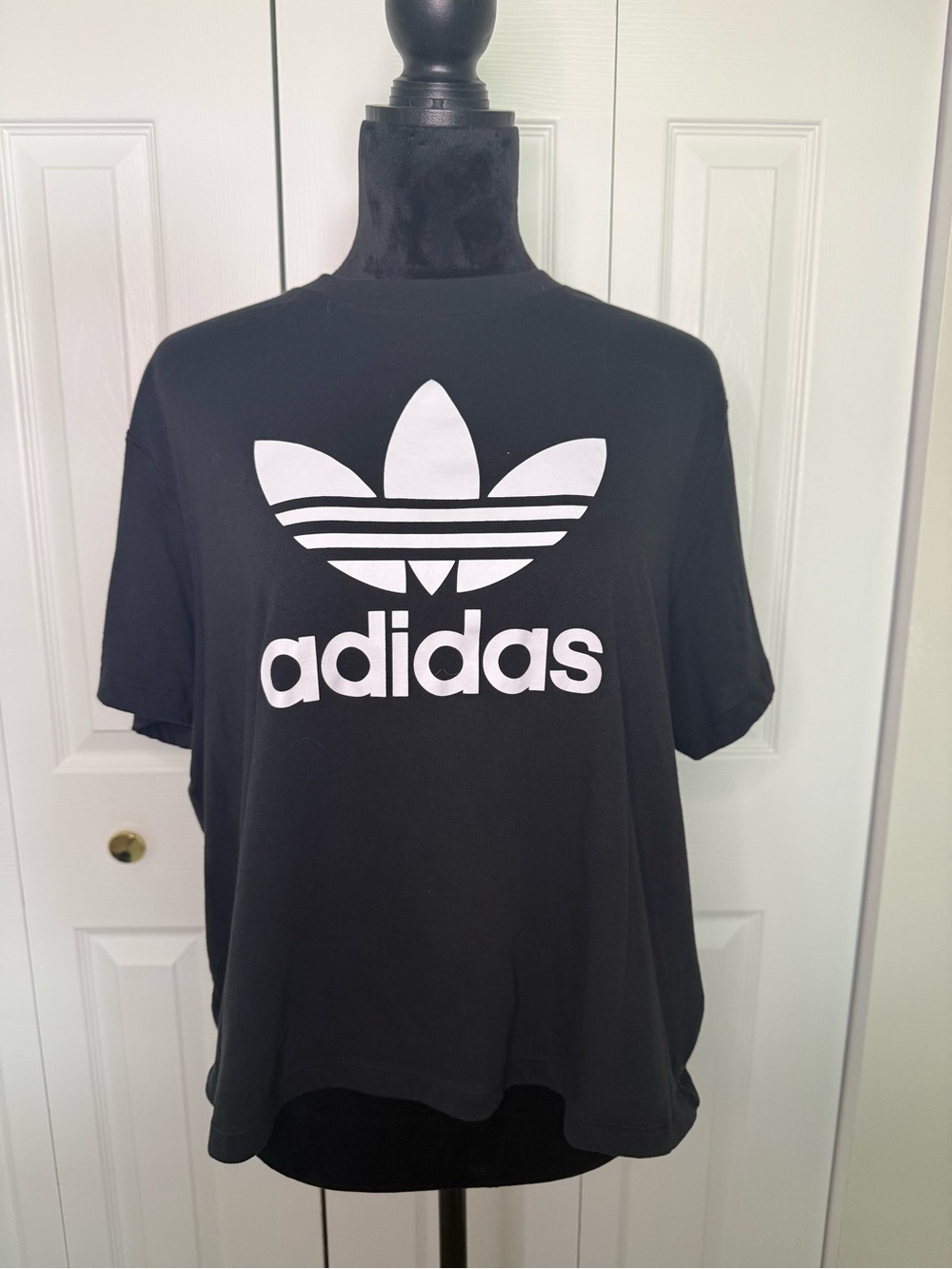 adidas Cropped Tee